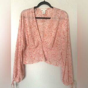 H&M women’s pink floral crop top size XL
